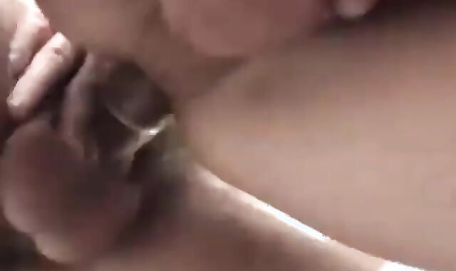 2 twunks Mouthing And smashing