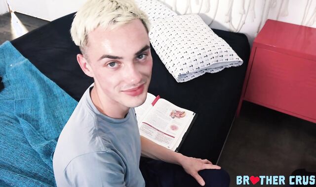 Bro Kick:spycam Smallish Bum and Deep-throat Arouses