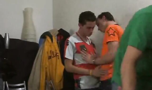 sweet Tw-nks Copulate On The Floor