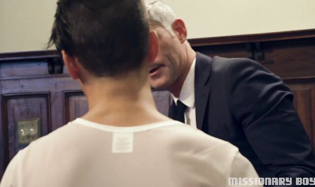 Missionary Guys:voyeur Dressed in Hair in a Disrespectful Way