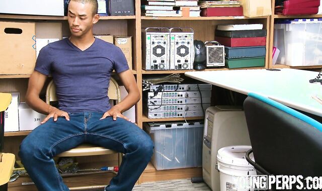 Youthfull Perps:spycam Chinese Twunk Jailed for Shaking