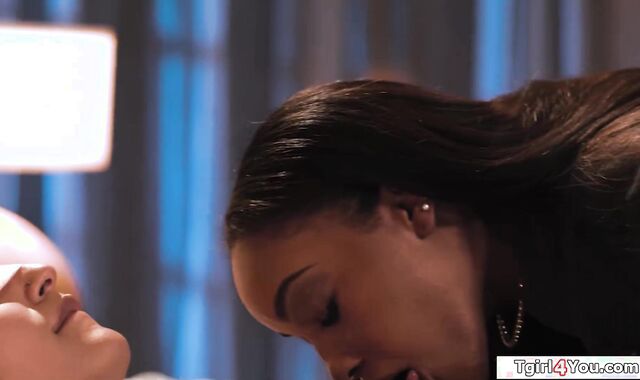 Tgirl Zariah Aura blindfolded during sex