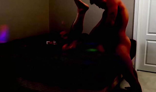 Family Spear:voyeur Son-in-law's Heart Mended by Father's Attention