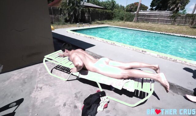 Bro Punch:spycam Sun,spycam Sand,spycam and Super-fucking-hot Secrets Collective