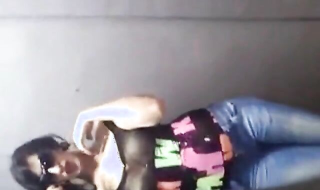 Egyptian Crossdresser Dances in Amateur Video 2