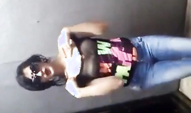 Egyptian Crossdresser Dances in Amateur Video 2