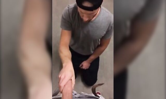 Deep Throat and Face Fuck with Amateur Man