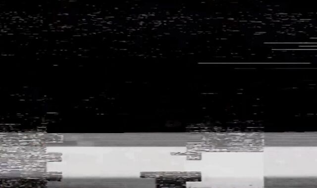 Family Knob:voyeur Cock-squeezing Slot,voyeur Broad Open for Step-father