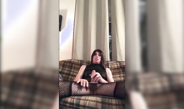 Submissive Slut Takes on a Big Cock