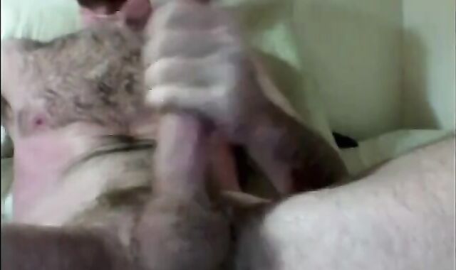 Huge Cock Daddy Cums on Webcam
