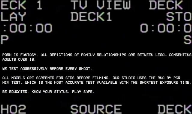 Family Hard-on:spycam A Family Biz:voyeur John Flashes Mark the Straps