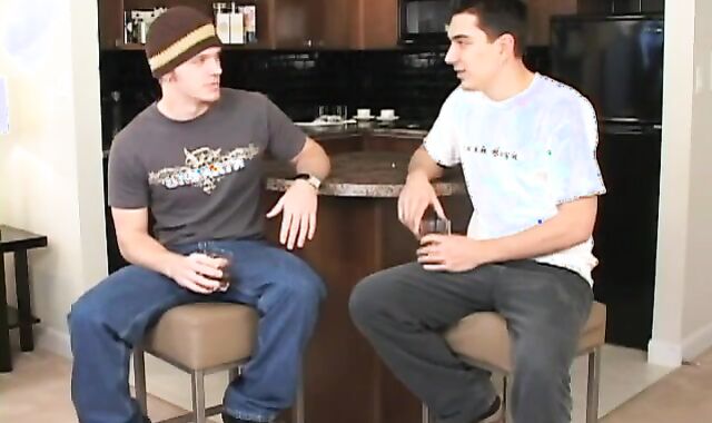 SHOWCASE ME HOW TO DO IT,spycam paramour