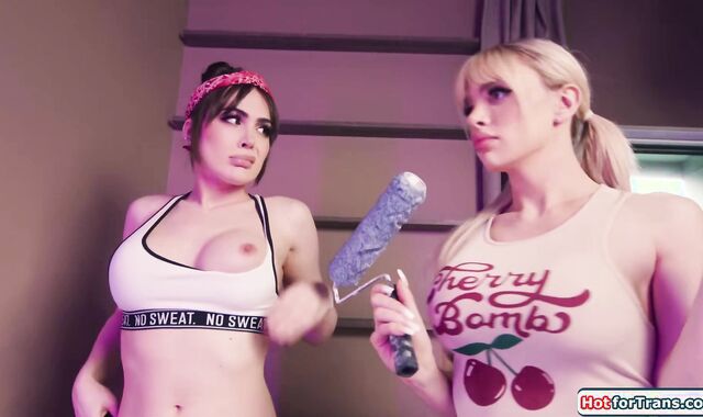 Shemales friend waiting in a sex swing