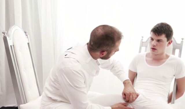 Missionary Guys:spycam Older Jones Disrobed Nude