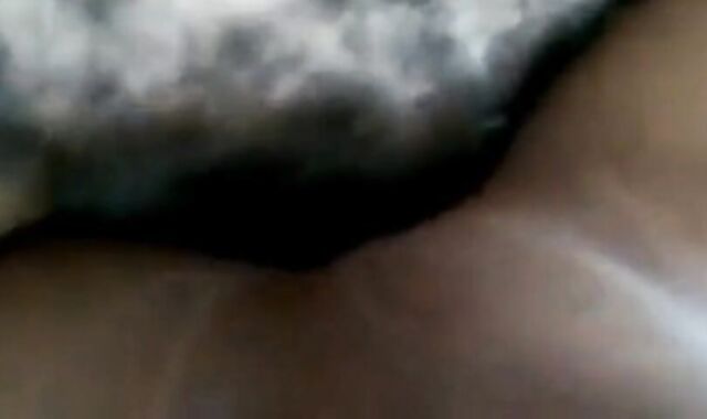 Osito maduro se coge a un jovencito en video amateur