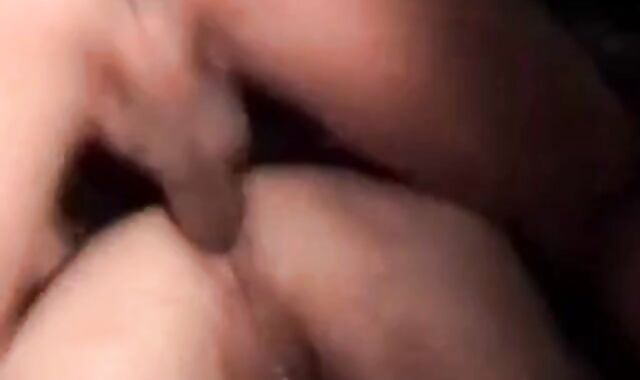 Bareback Amateur Takes it All Inside