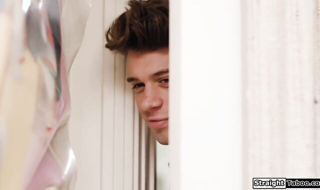 Stepsis teen shemale gf knows my secret