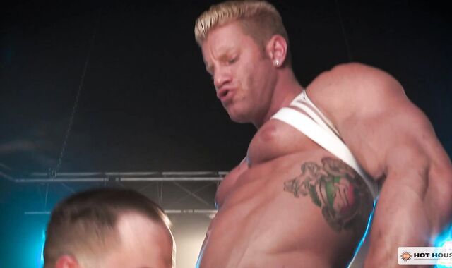 Scorching Mansion:spycam Virginal fur covered jock in spandex stiff praying