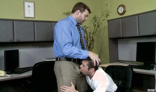 Backfire spycam-voyeur Colby Jansen and Mike De Marko bung Pound