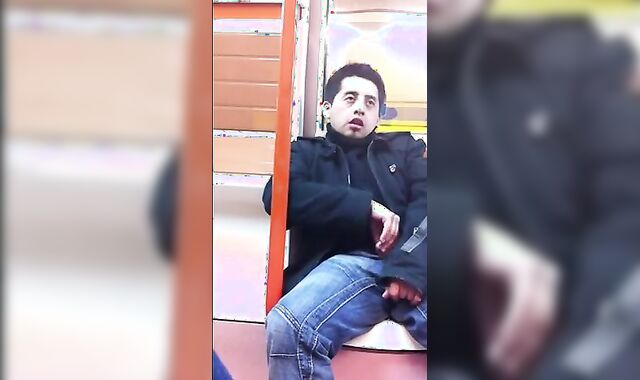 Big-Cock Str8 Guy Outdoor Play