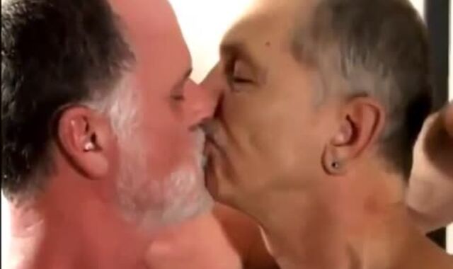 2 Daddies penetrated Each Other And Jizzing