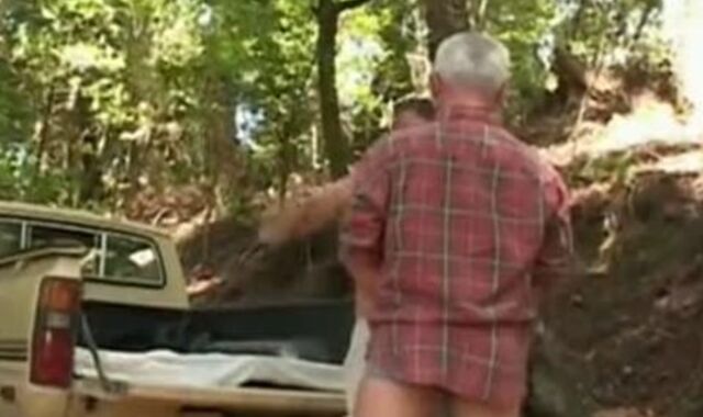 Father bonks Hitch Hiker