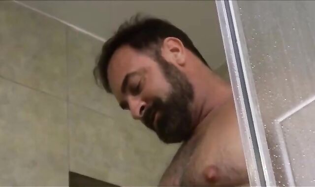 Nicely-shaped unexperienced homemade blow-job