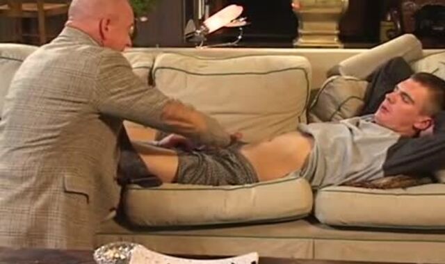 Trio manmeat For Greedy father