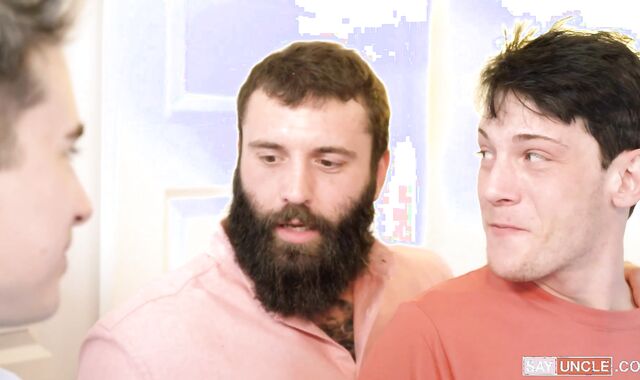 Lad Trade:spycam Hairy man Jake Nobello pulverized by Markus Kage