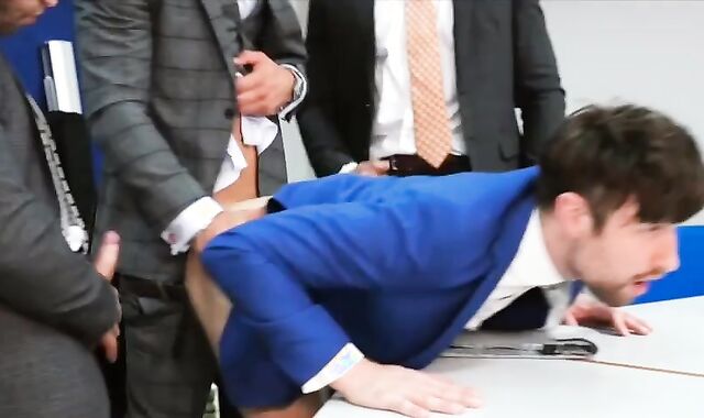 X-mas Eve:voyeur Boardroom Have fun