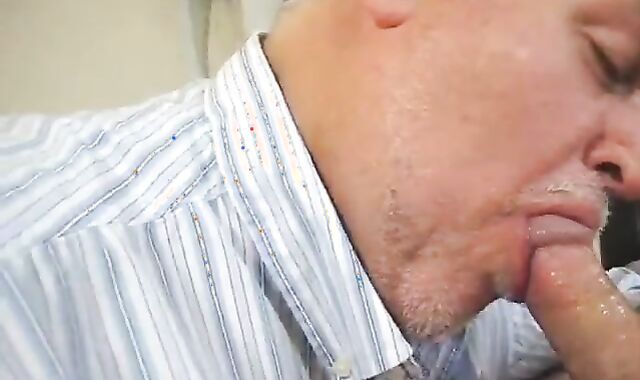 DAD AND 20 YR dad BRAY-voyeur-DAD SHOWCASES NO empathy