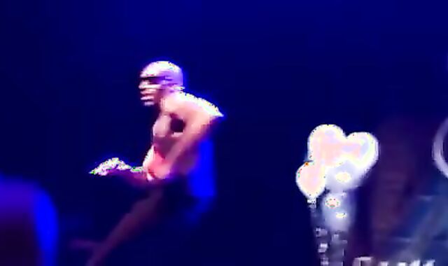 gay-for-pay Strippers Live Demonstrate