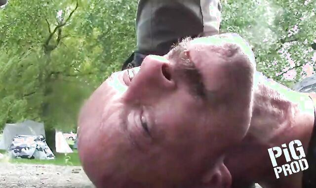 Pummeled tough beside beefy grizzly