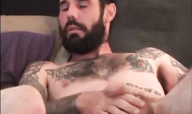 Crimson Necks Pinkish lollipops