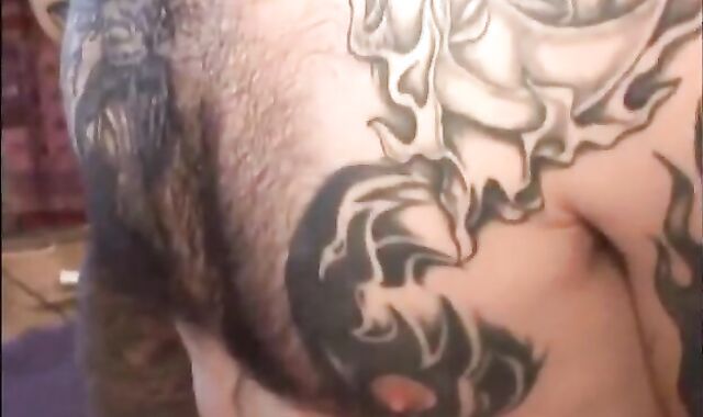 Crimson Necks Pinkish lollipops