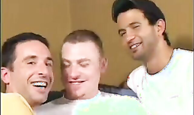 Trio jiggly folks On bed