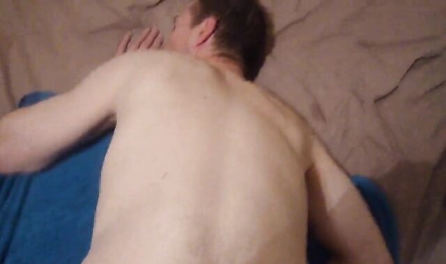 Hungry Hole Feeds on a Big Cock!