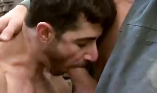 Mechanic spycam-voyeur spycam?