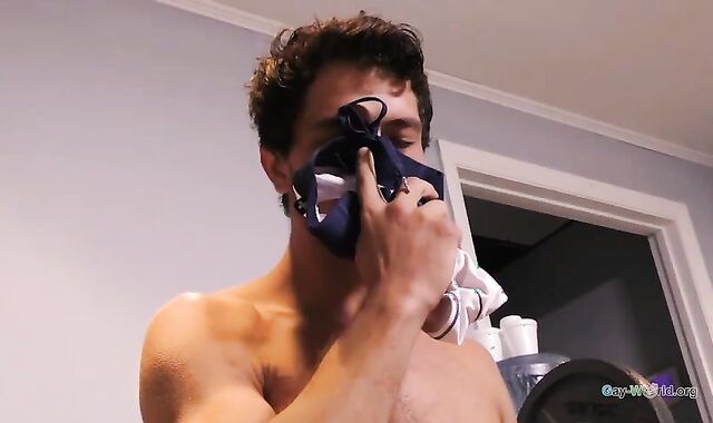 Wooly daddy Masturbate Dixon And Carter Michaels