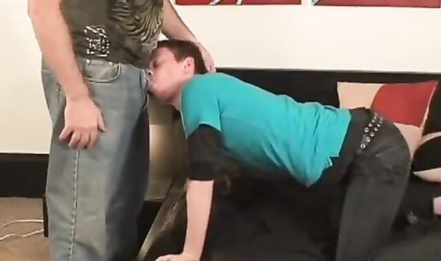 Dad Mugs Rocks The bed And discharges On Face