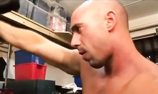 trio-some De Hombres Calientes