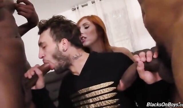 Her boyfriend Wants The D