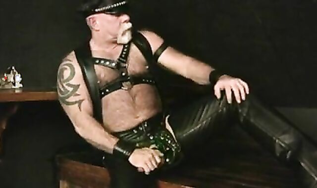 Leather Parent jerk off