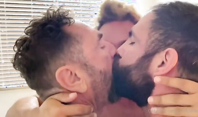 Roll Fuc Festival 3 Some.voyeur nice faggot Fuckfest