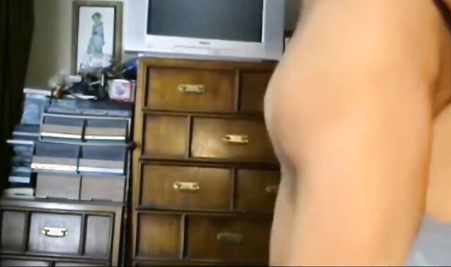 Bareback Blowjob for Amateur Masturbator with Grosse Bite