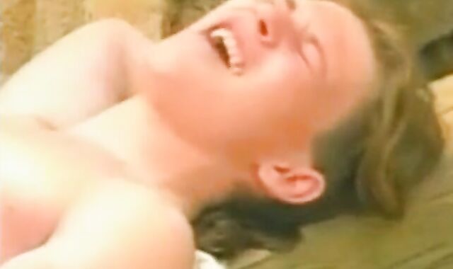 Bareback Twinks Cumming in Vintage Bareback Amateur Video