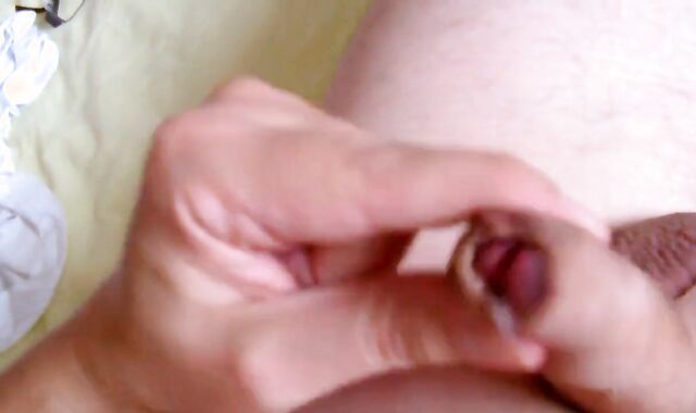 Twink Jerks Off His Tiny Cock After a Clean Shave