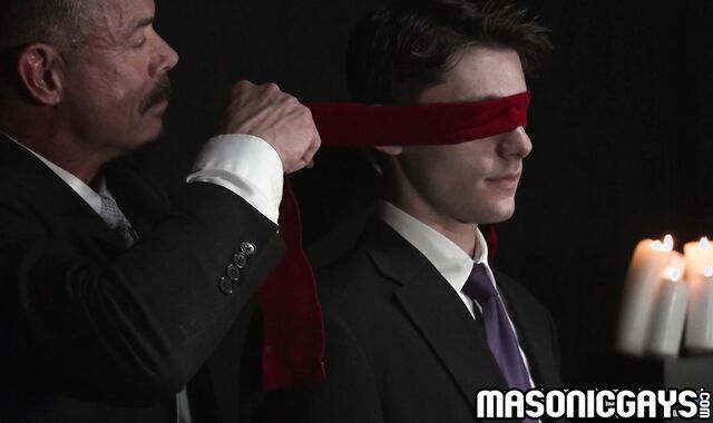 Blindfolded twink anal fucked by monster dick