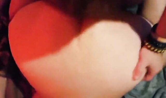 Bareback Amateur Tops a Big-Booty Boy 2