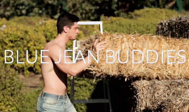 Next Door Friends:voyeur Condom-free Buckaroos at Have fun